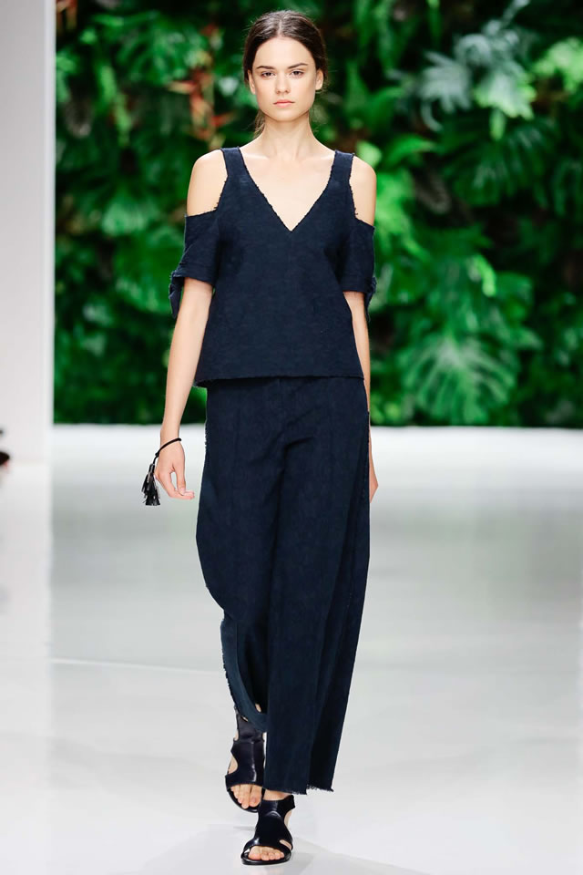 2016 DOROTHEE SCHUMACHER  Berlin Spring  Collection