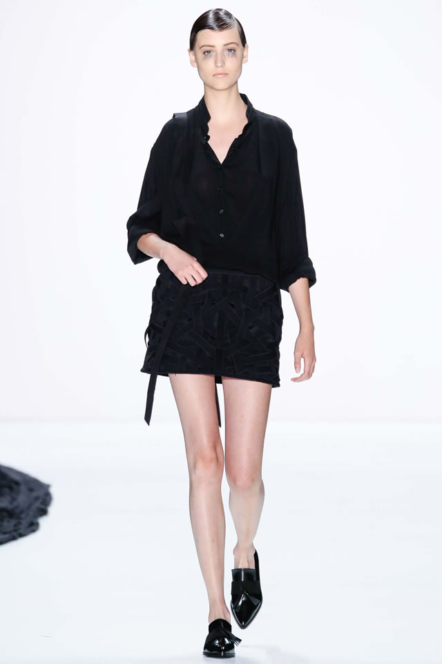 ESTHER PERBANDT  Latest Berlin 2016 Spring Collection