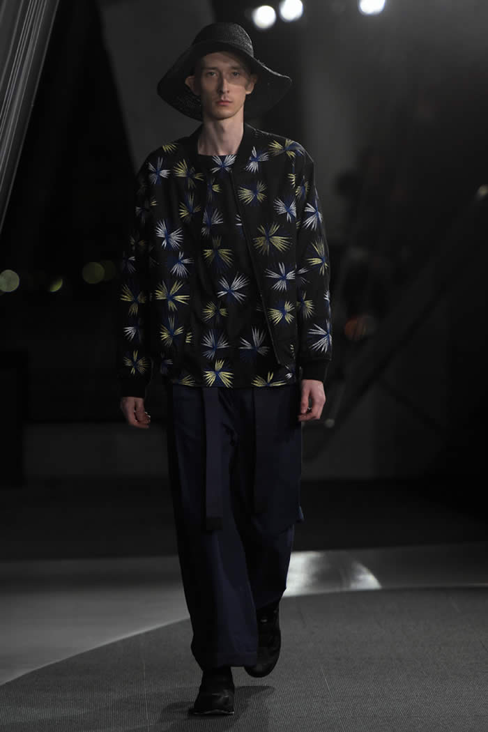 Latest FACTOTUM  Collection 2016