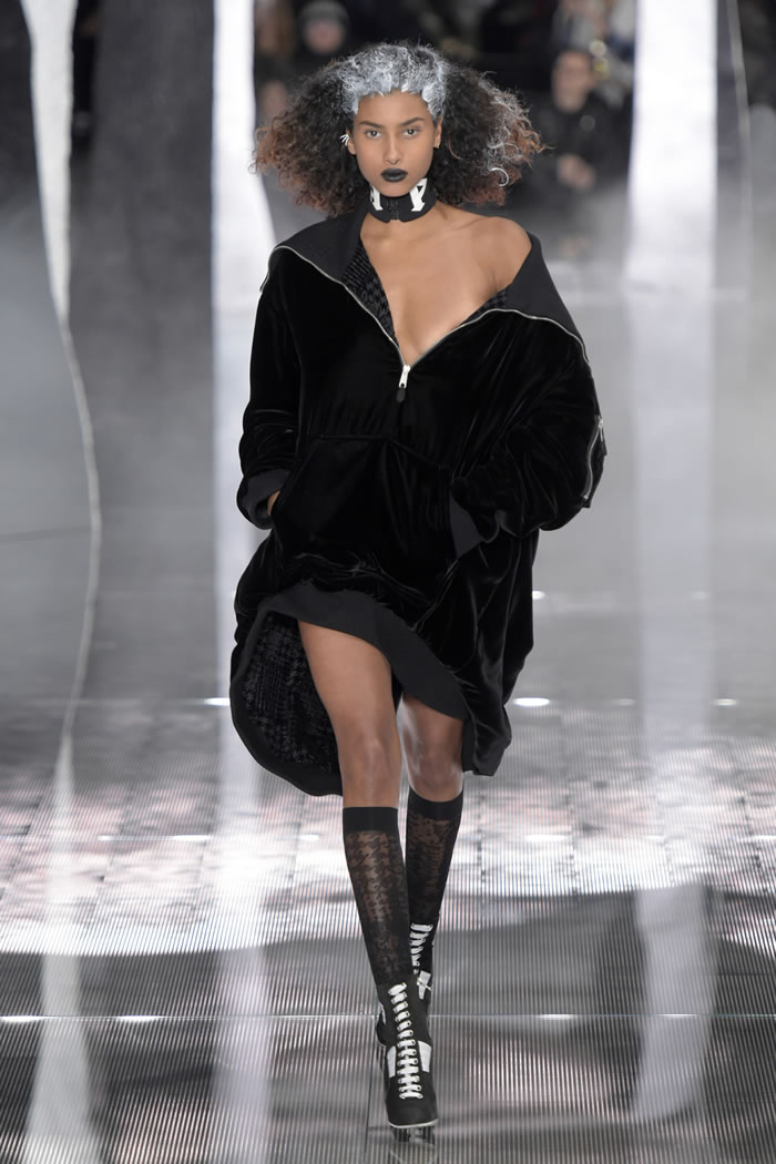 Fenty Puma by Rihanna  2016 Fall RTW  Collection