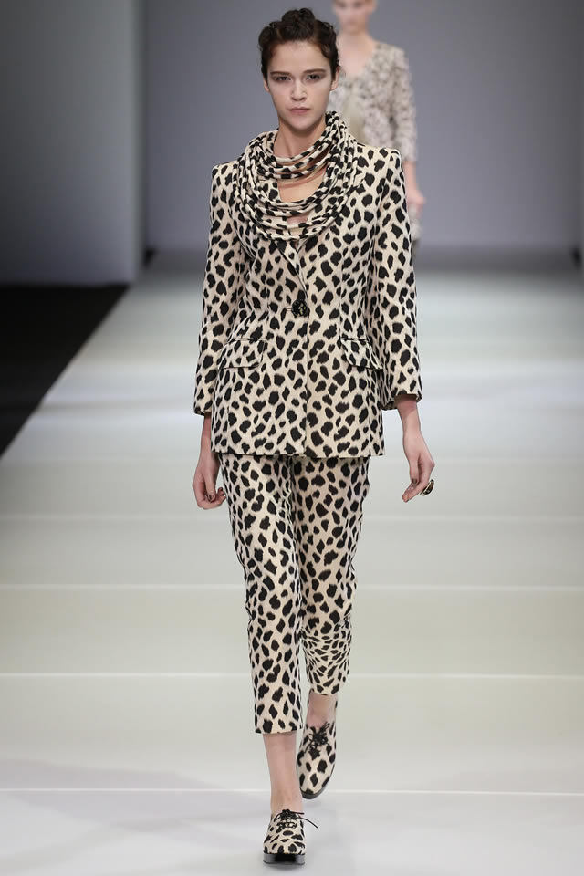 GIORGIO ARMANI S/S 2015 Milan Fashion Week Collection