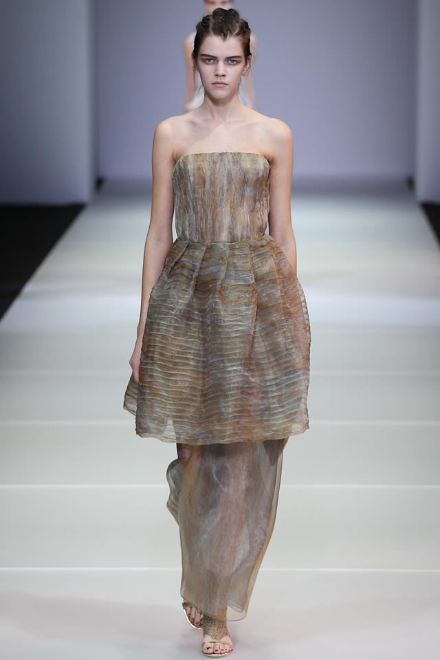 GIORGIO ARMANI Milan Fashion Week S/S Collection