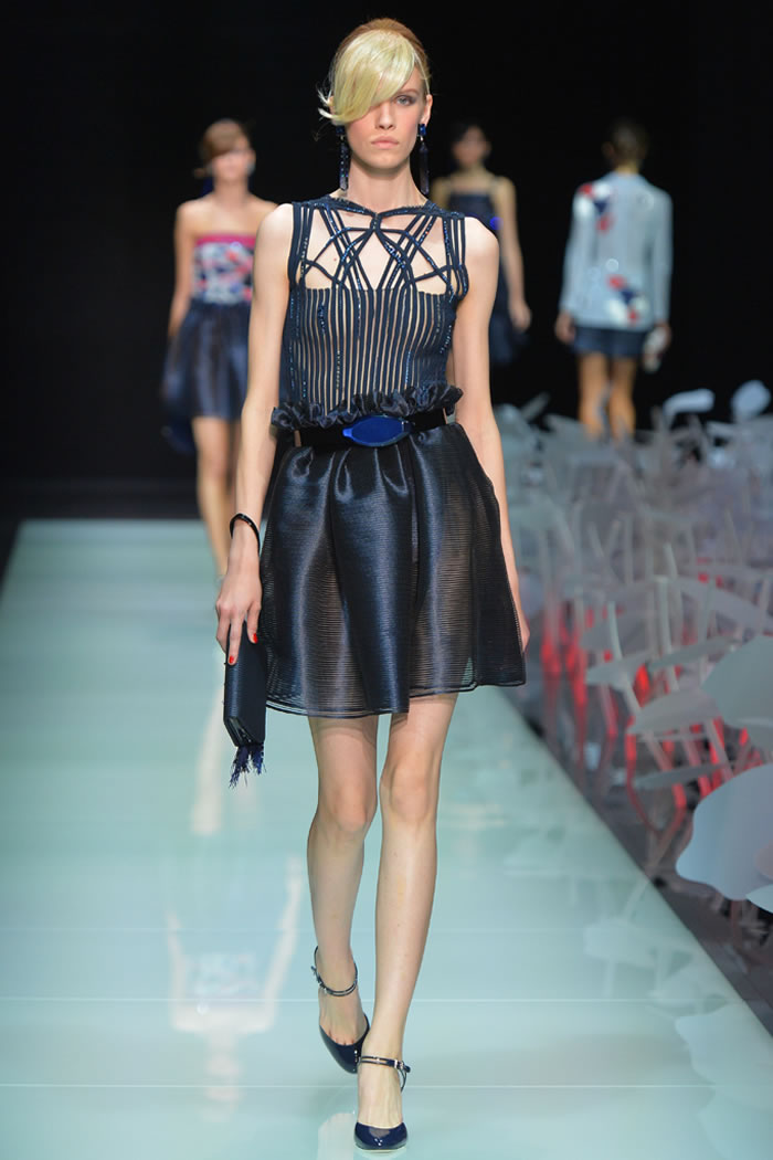 2016 Latest Giorgio Armani RTW Spring Collection