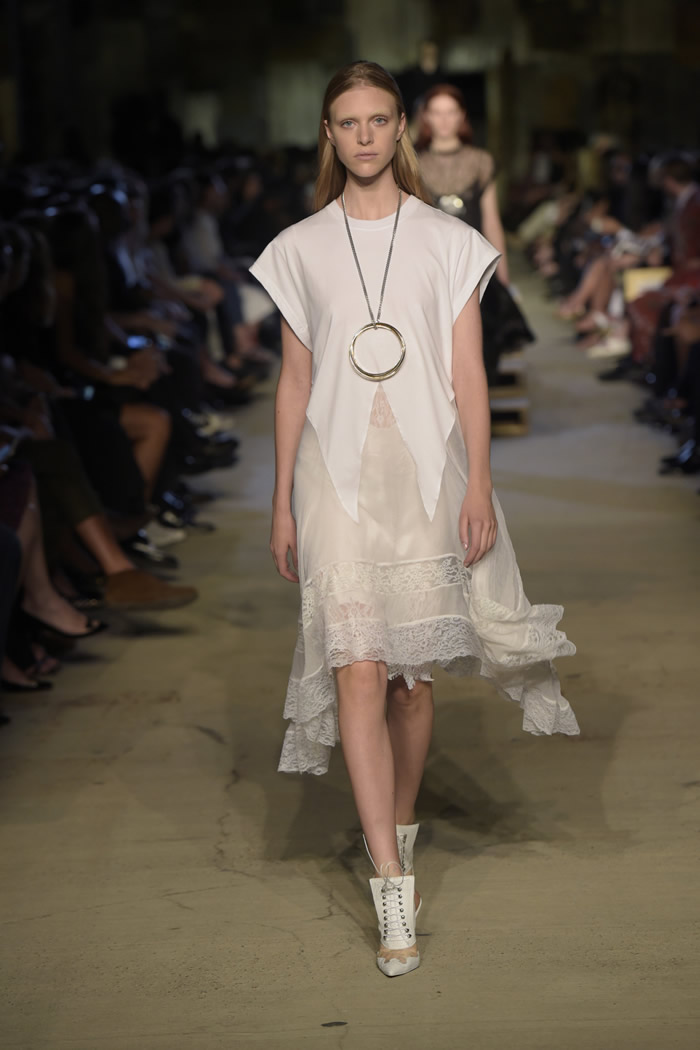 2016 Latest Spring Givenchy Collection