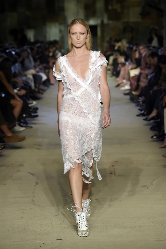 Spring Givenchy 2016 Collection