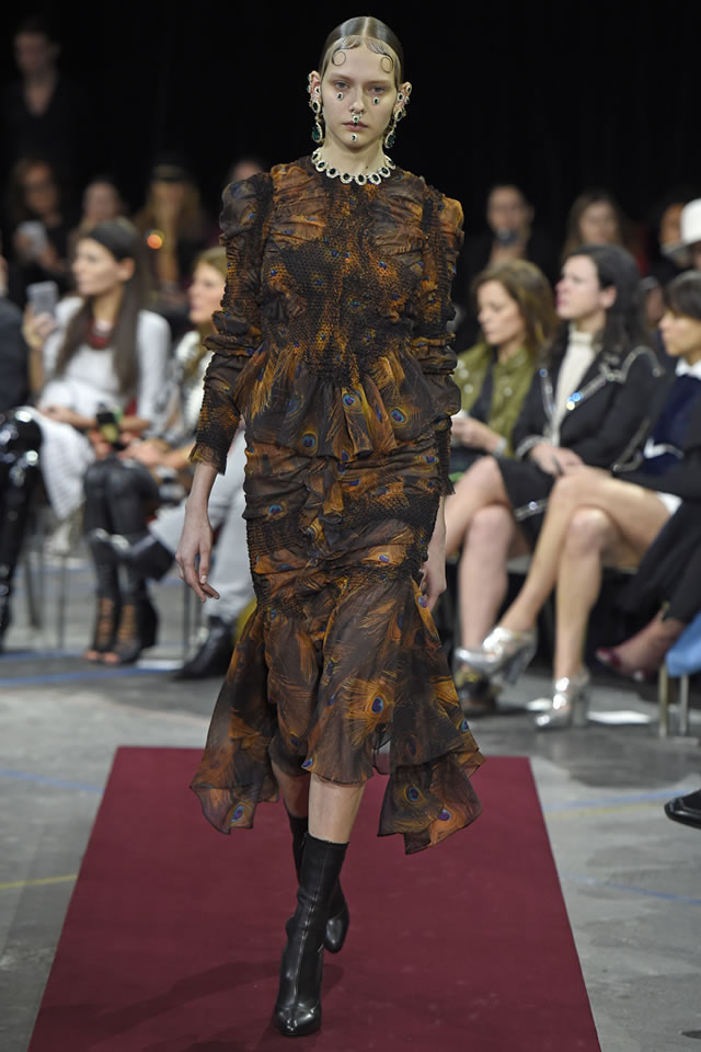 Latest Collection by Givenchy  2015 Fall