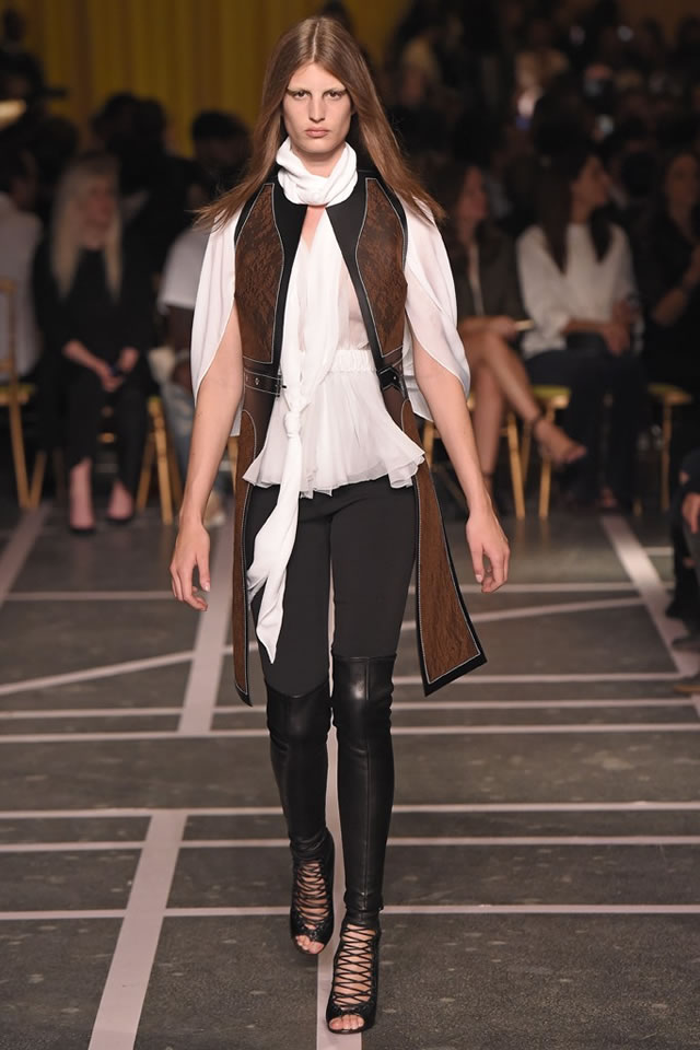 Givenchy 2015 Paris Fashion Week S/S Collection