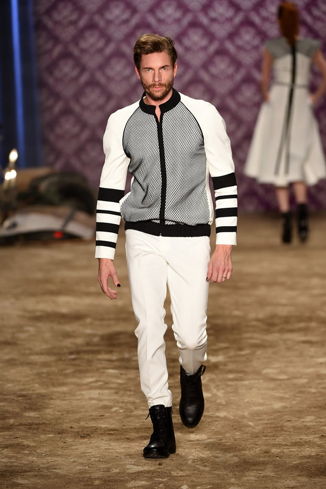 2015 Hakan Akkaya MBFW Istanbul S/S Collection
