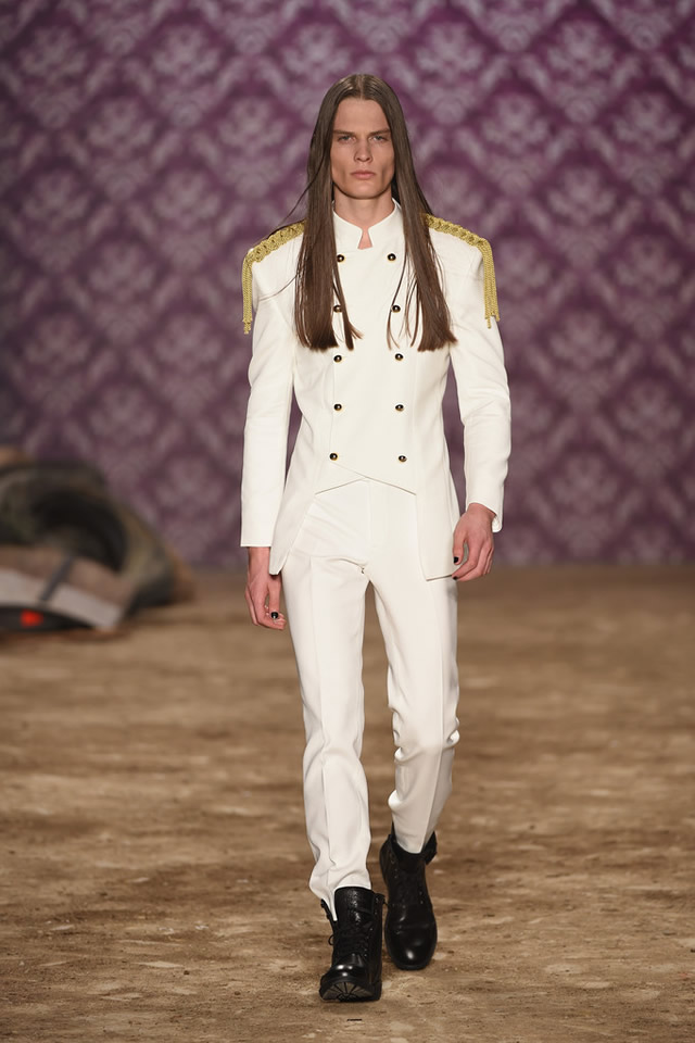 Hakan Akkaya 2015 MBFW Istanbul S/S Collection