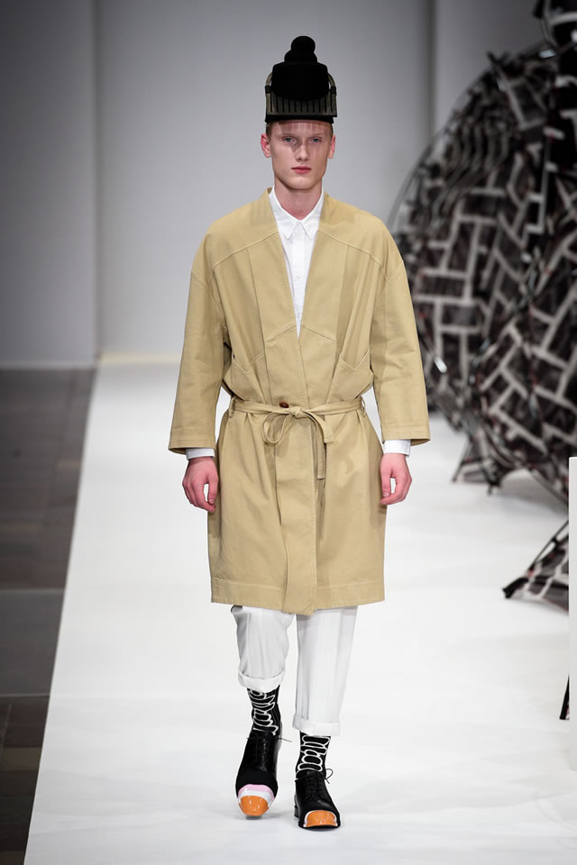 Latest Collection by HENRIK VIBSKOV  2016 S/S