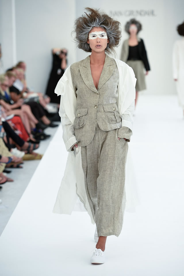 2016 IVAN GRUNDAHL  S/S Collection