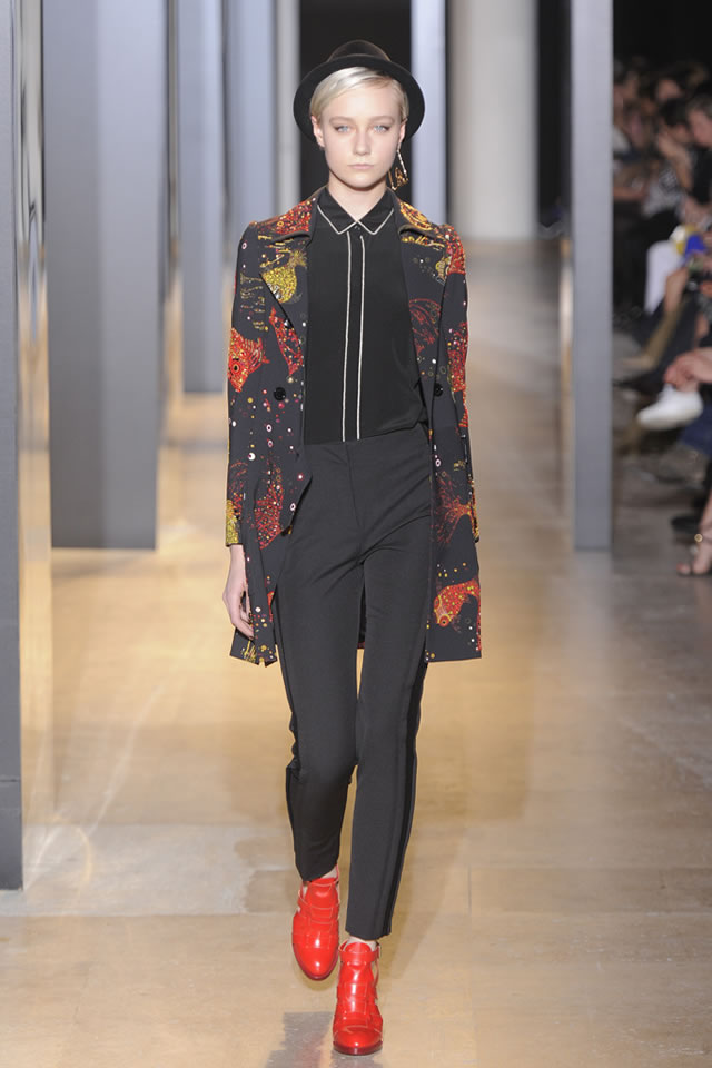 JOHN GALLIANO  Latest Paris Collection