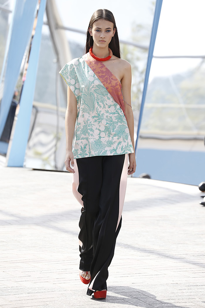 Jonathan Saunders Latest spring Collection