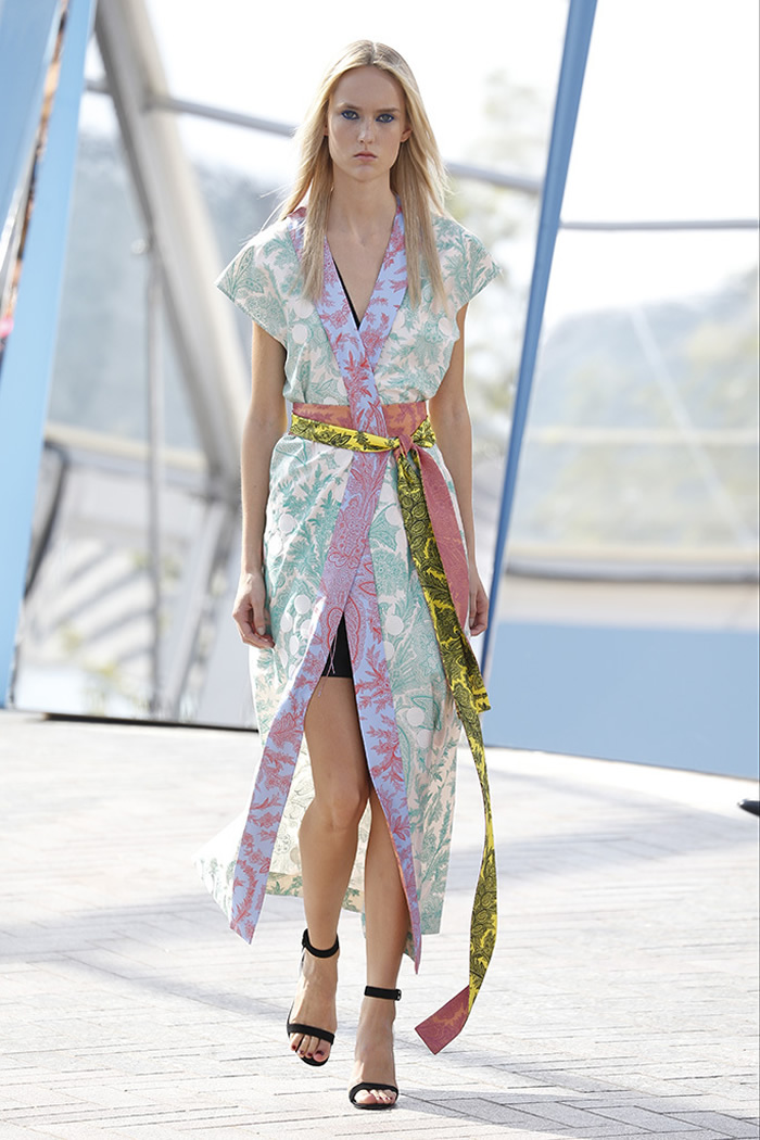 Spring 2016 Jonathan Saunders Collection