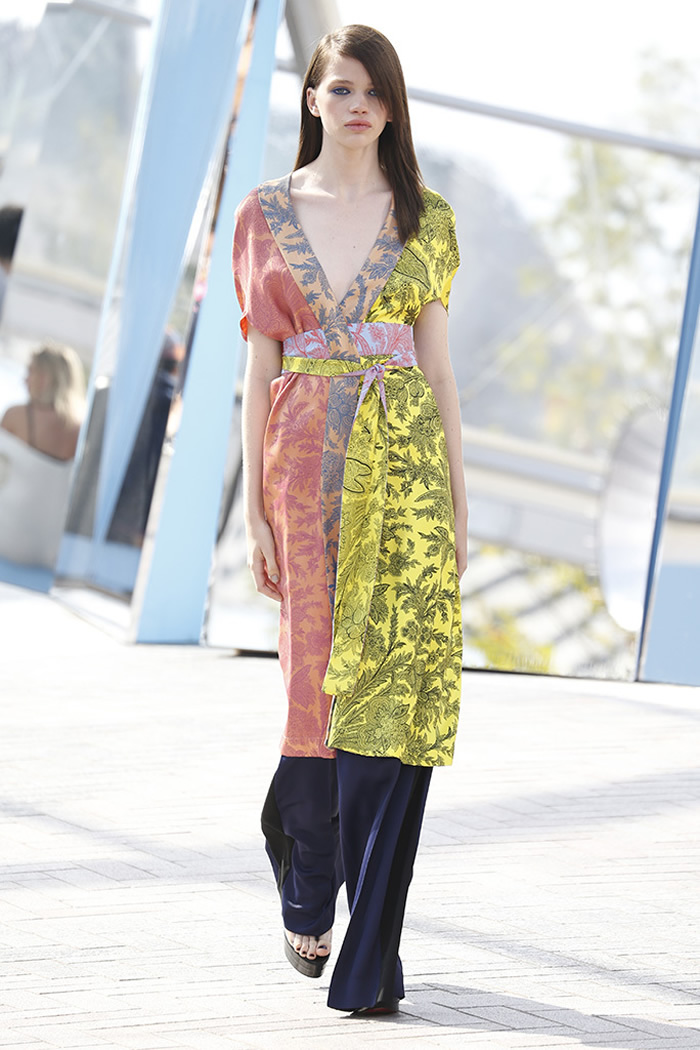 Spring Jonathan Saunders Latest Collection