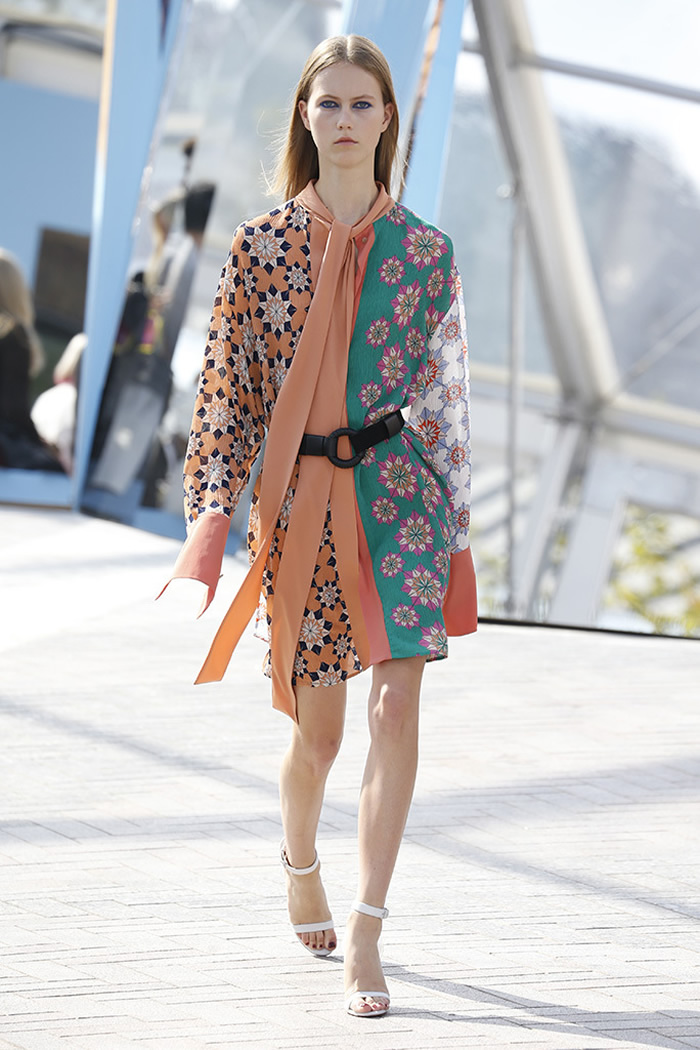 Spring Latest Jonathan Saunders Collection