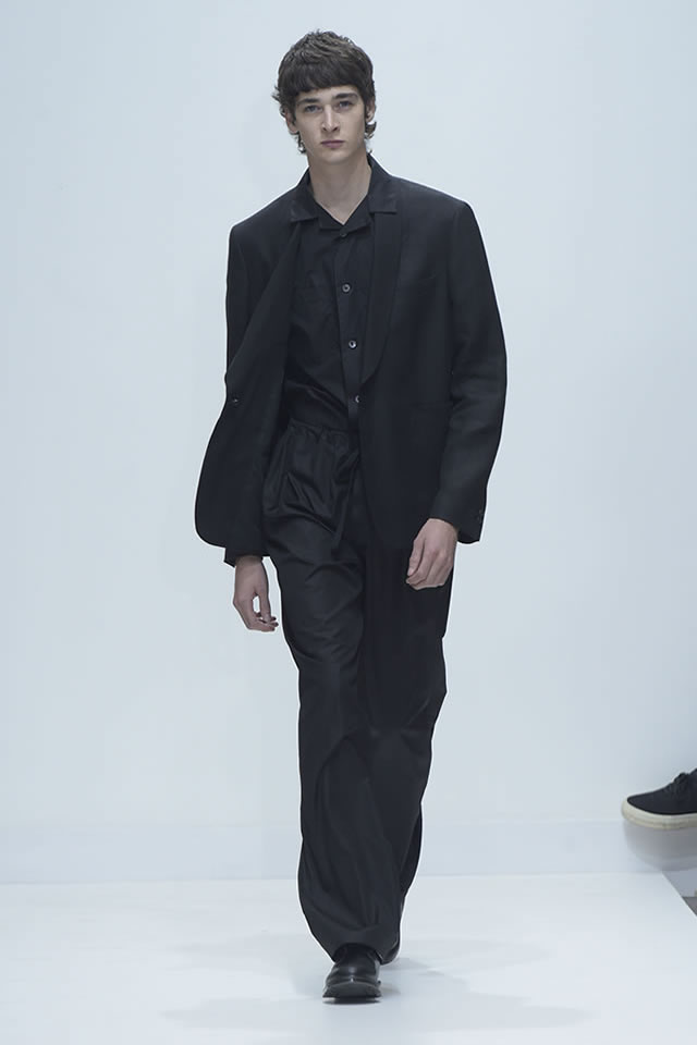 2016 MARGARET HOWELL  Spring London Collection