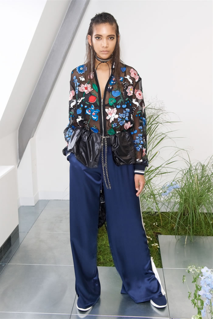 2017 Markus Lupfer Collection