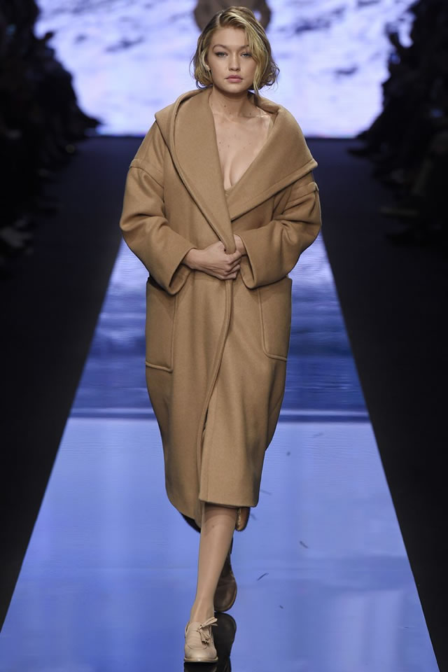 MAX MARA  2015 Milan Fall Collection