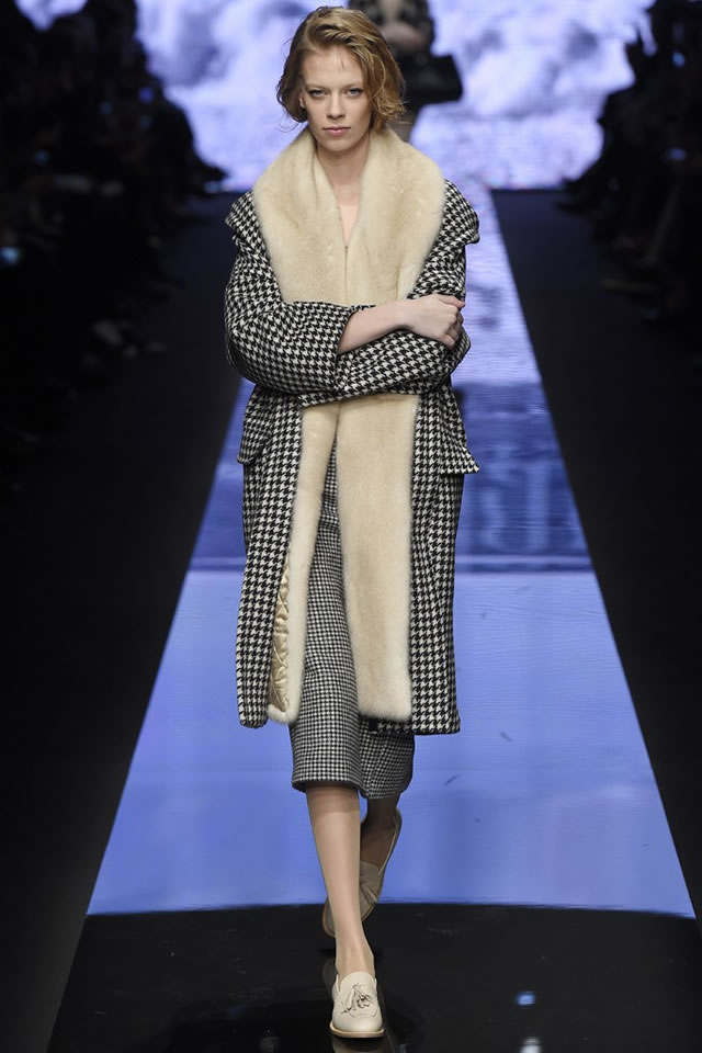 Milan 2015 MAX MARA  Fall Collection