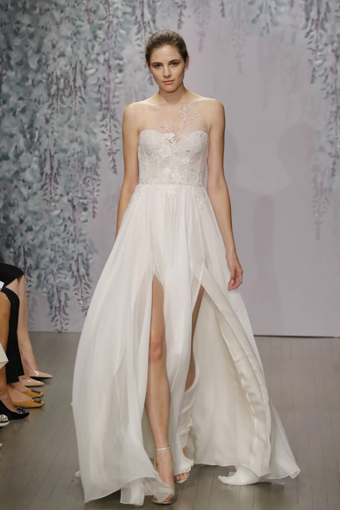 2016 Monique Lhuillier Collection