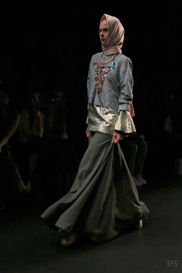 Anniesa Hasibuan Hijab 2017 Fall Collection
