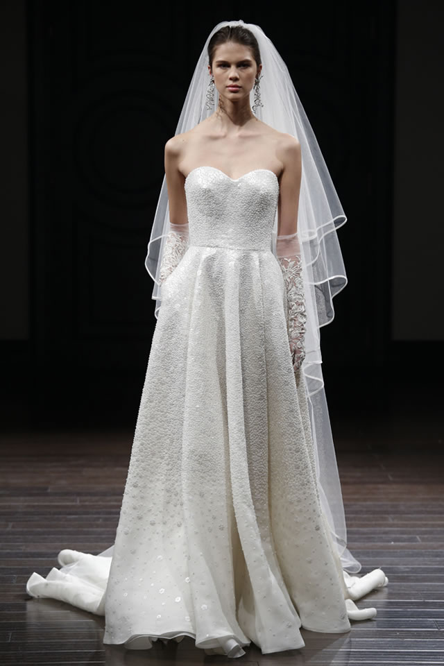 2016 NAEEM KHAN  New York Collection