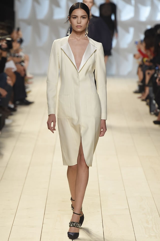 Paris Fashion Week S/S 2015 Nina Ricci Collection