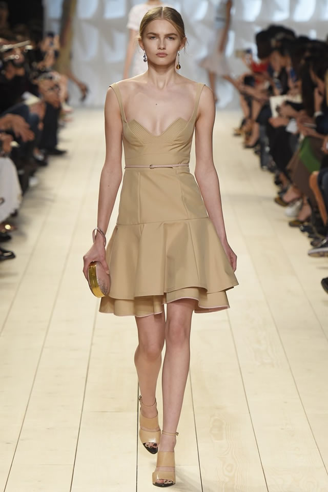 Nina Ricci Paris Fashion Week S/S Collection