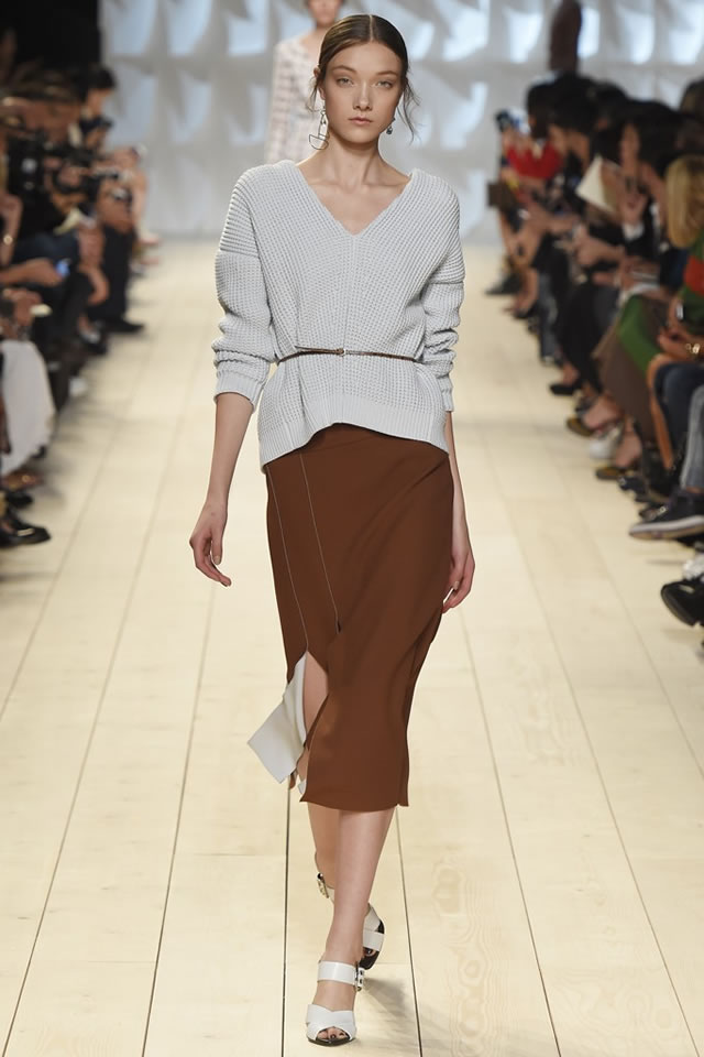 Nina Ricci Paris Fashion Week S/S Collection