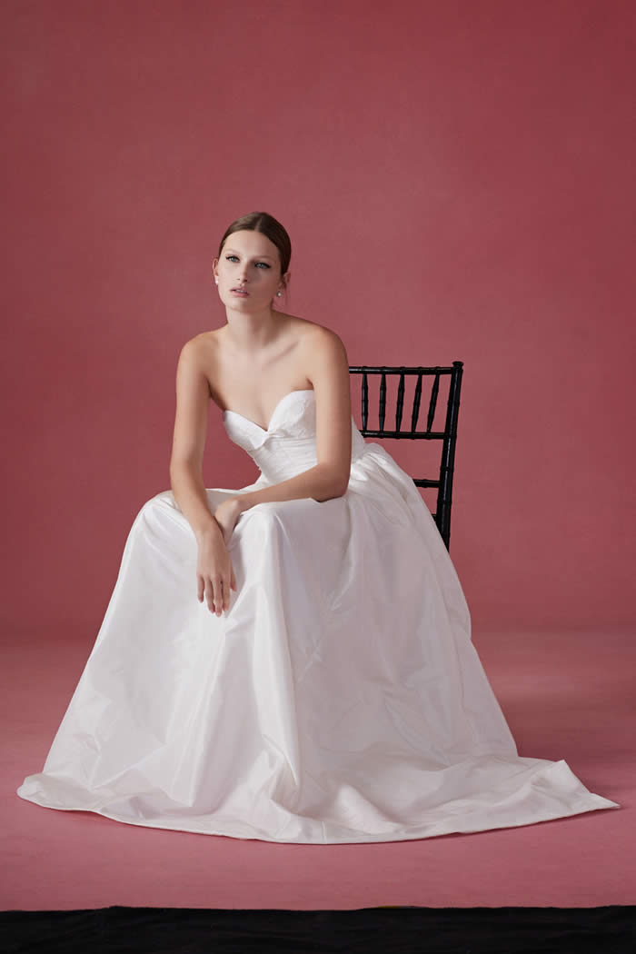 Fall Bridal  Oscar de la Renta Collection
