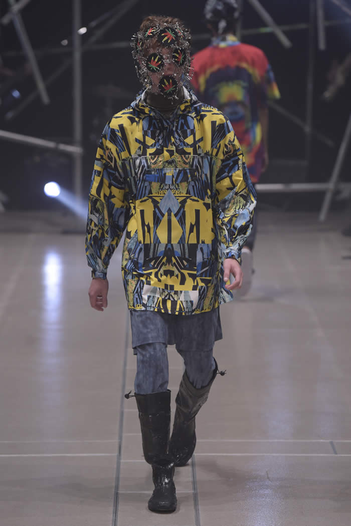 PLASTICTOKYO  Latest Tokyo 2016 S/S Collection