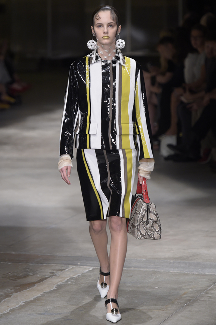 Prada 2016 RTW Spring Collection