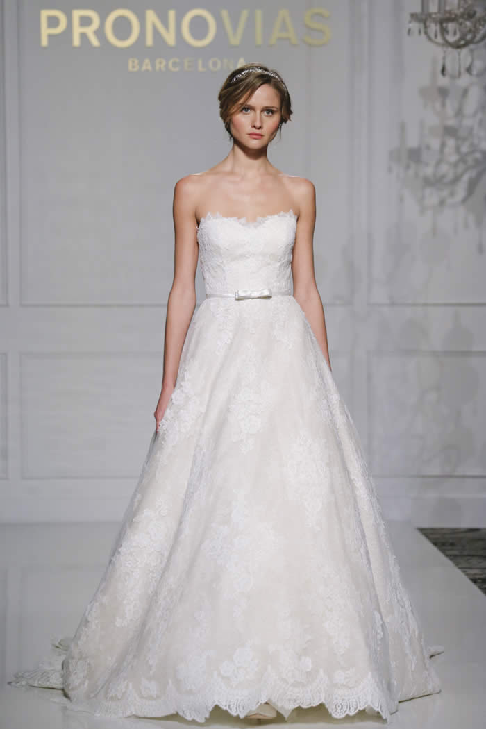 RTW Paris Pronovias 2016 Collection