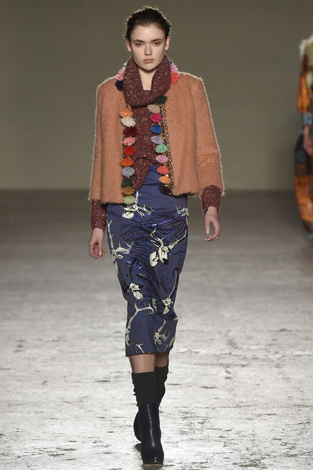 Fall Milan STELLA JEAN  Collection