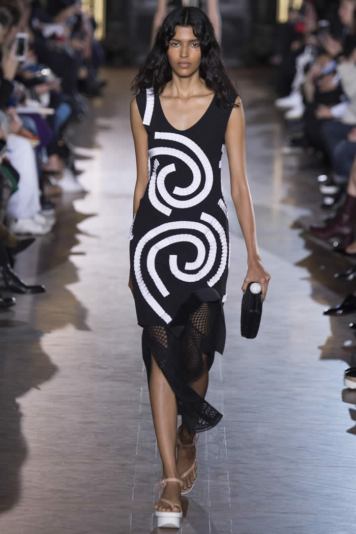 2016 Stella McCartney Spring Collection