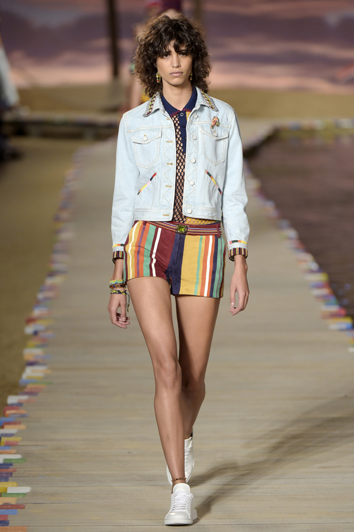 Tommy Hilfiger Latest Spring 2016 Collection