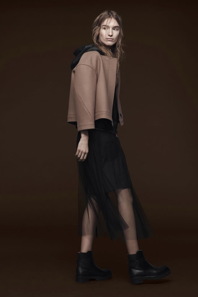 2015 VERA WANG  Pre-Fall Collection