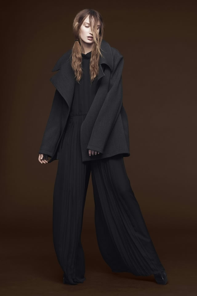 Latest Collection by VERA WANG  London 2015 Pre-Fall
