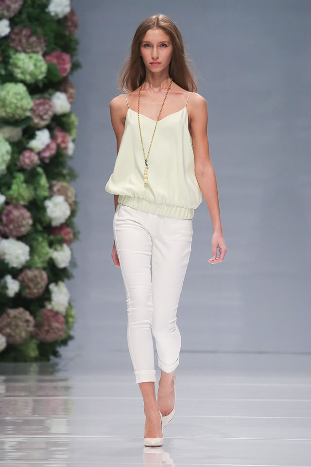 2015 Latest Valentin Yudashkin Russia Collection