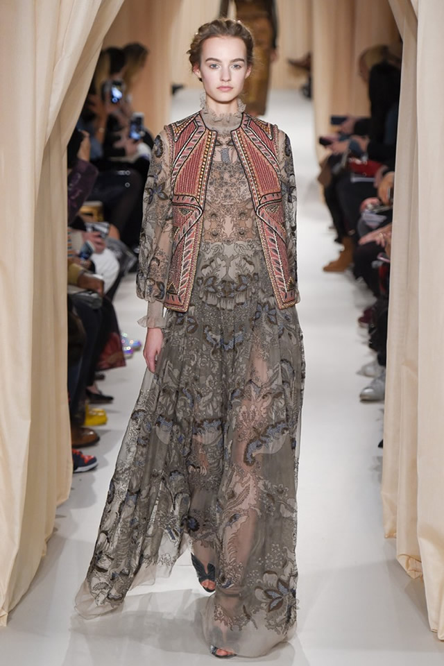 Paris SPRING Valentino Collection