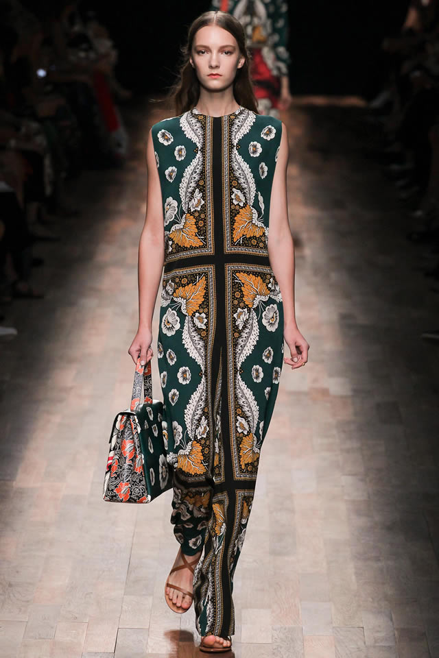 Milan Fashion Week S/S Valentino 2015 Collection