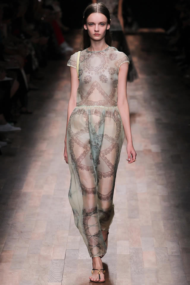 Milan Fashion Week S/S Valentino Collection