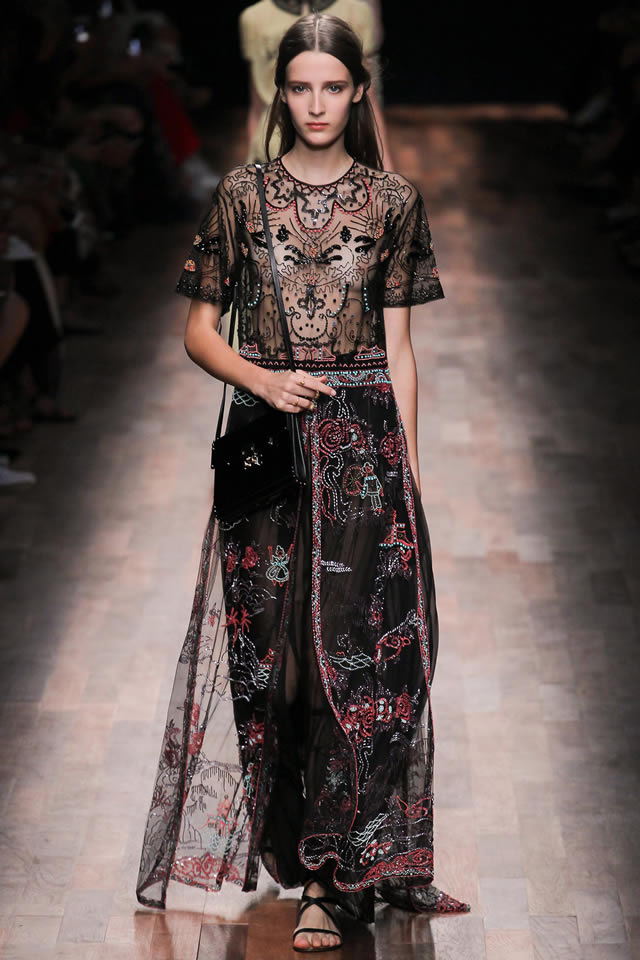 Valentino Milan Fashion Week S/S Latest 2015 Collection
