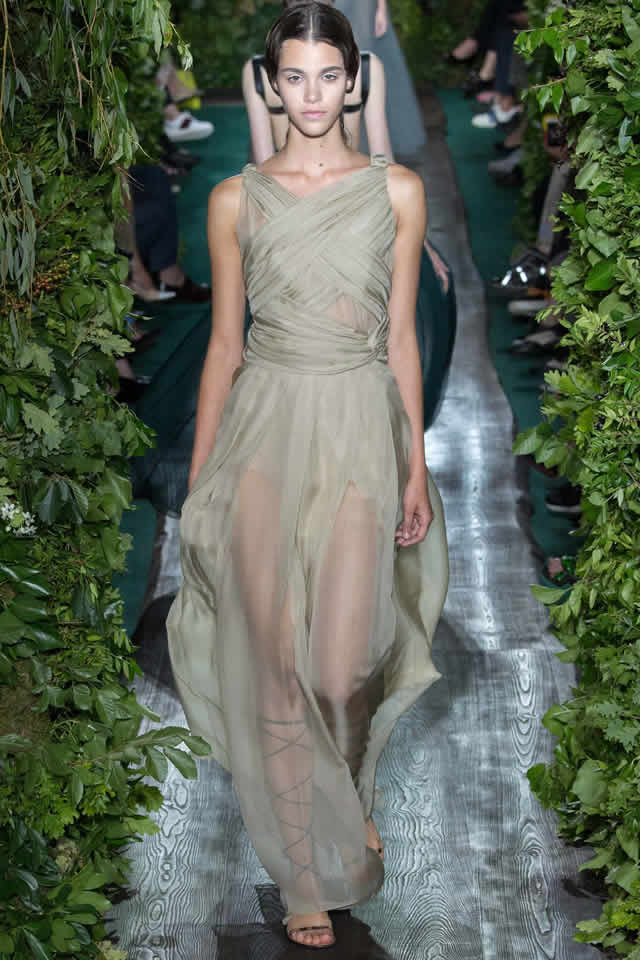 Latest Valentino Couture 2014