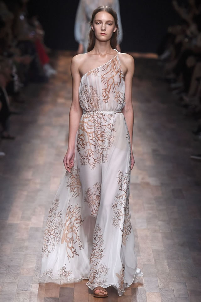 Valentino 2015 Paris Fashion Week S/S Collection