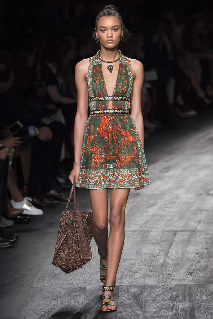 Spring Latest 2016 Valentino Collection