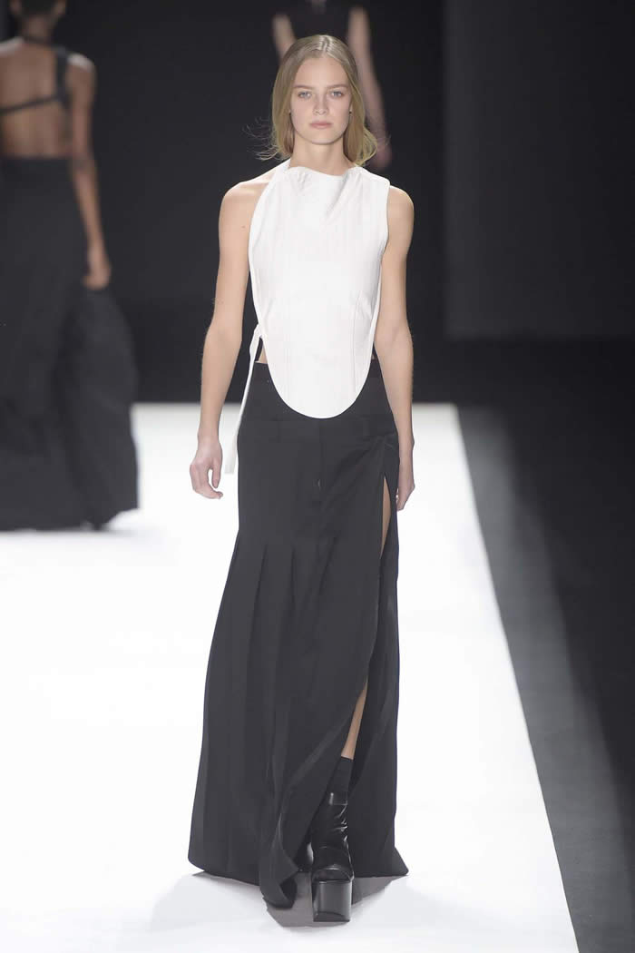 Fall RTW  2016 Vera Wang Collection