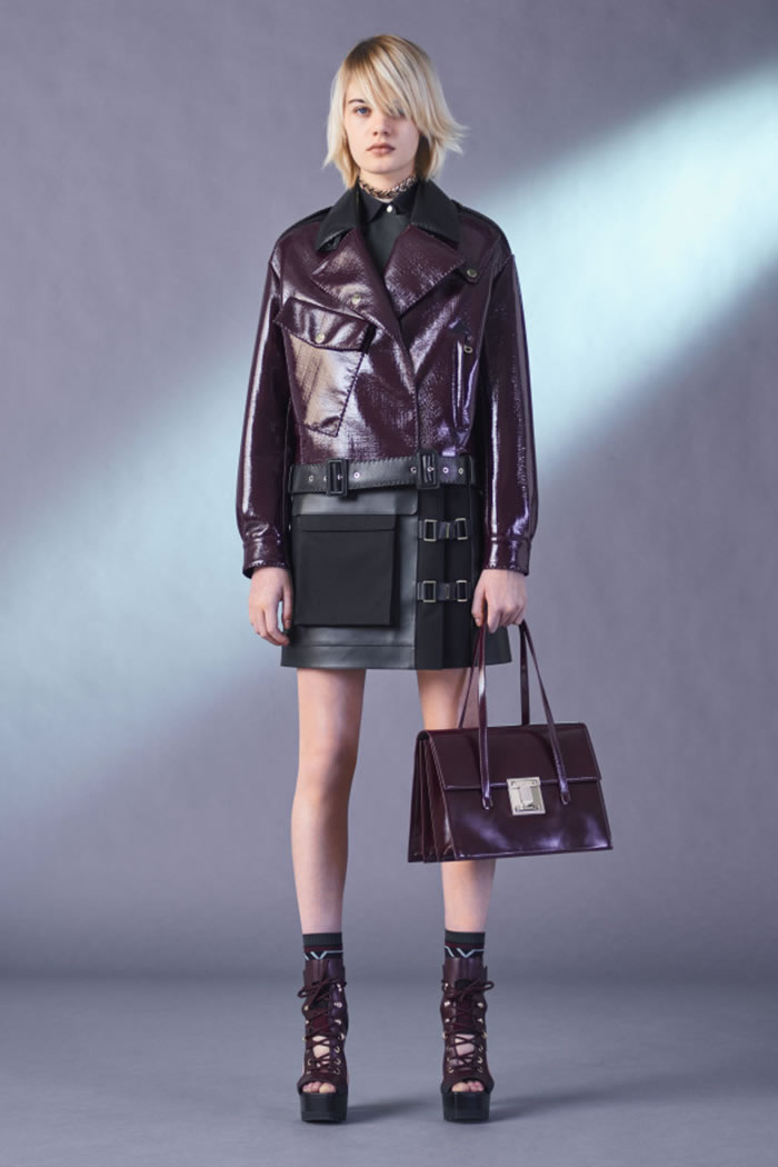 Versace 2017 Pre Fall   Collection