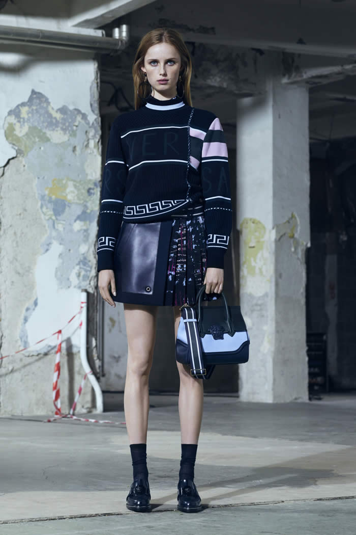 Versace Latest Pre-fall  2016 Collection